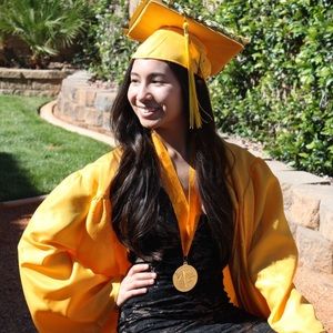 Meet your Posher, Jocelyn